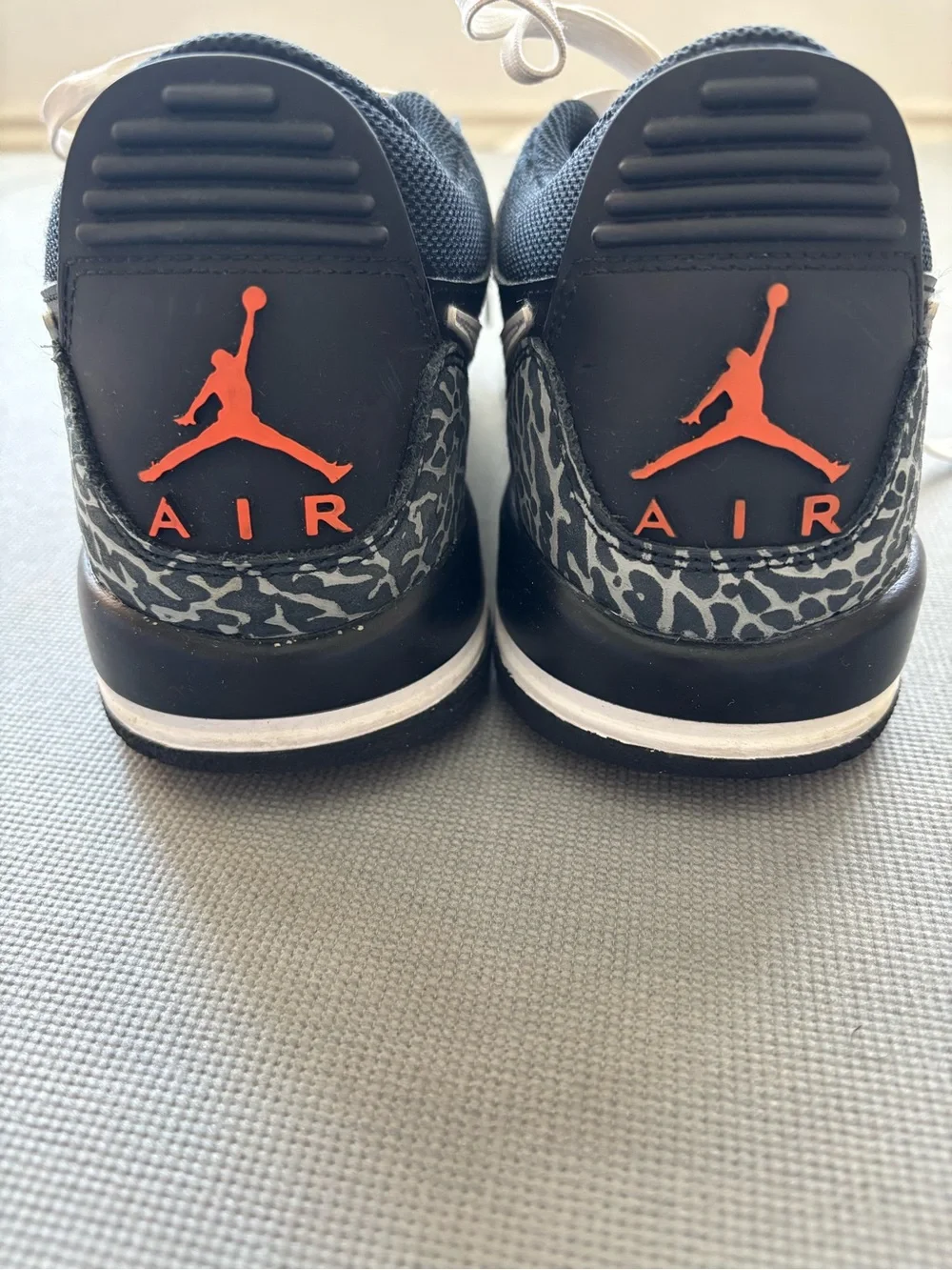 Kid’s Air Jordan Legacy 312 Size 7Y